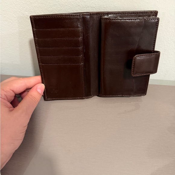 Fendi Logo Wallet in Brown and Black - Picture 4 of 11